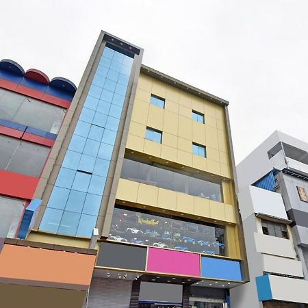Oyo Home 78047 Alluring Stay Pimpri Pimpri-Chinchwad Ngoại thất bức ảnh