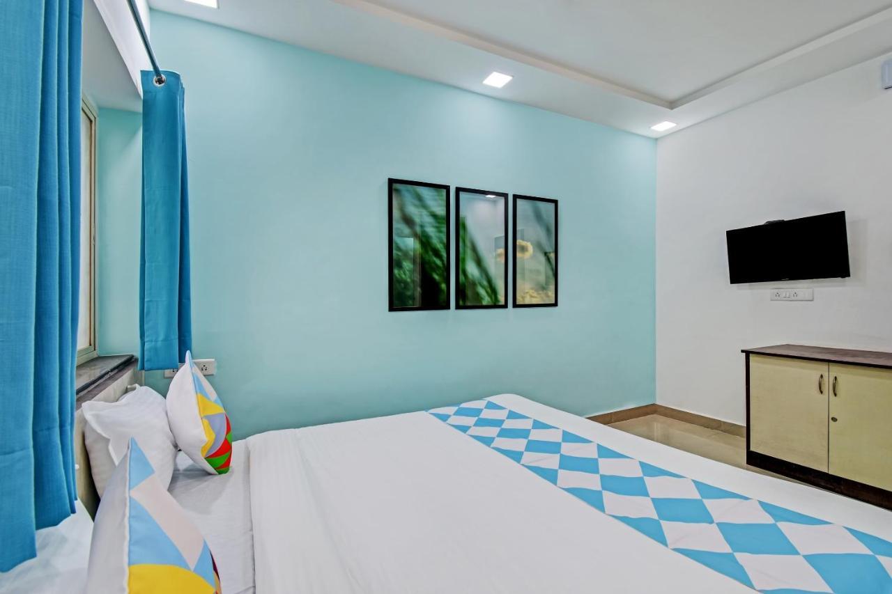 Oyo Home 78047 Alluring Stay Pimpri Pimpri-Chinchwad Ngoại thất bức ảnh