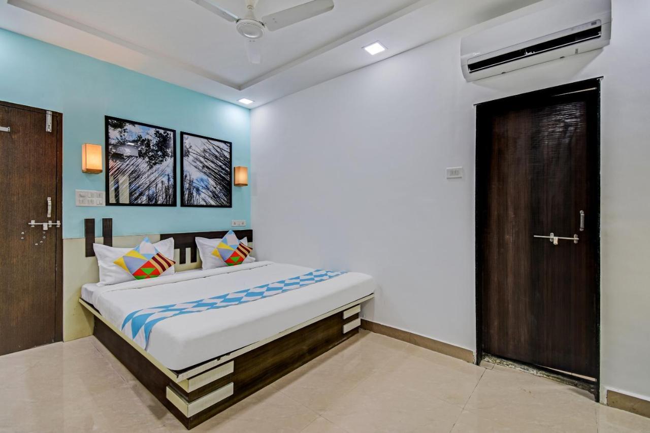 Oyo Home 78047 Alluring Stay Pimpri Pimpri-Chinchwad Ngoại thất bức ảnh